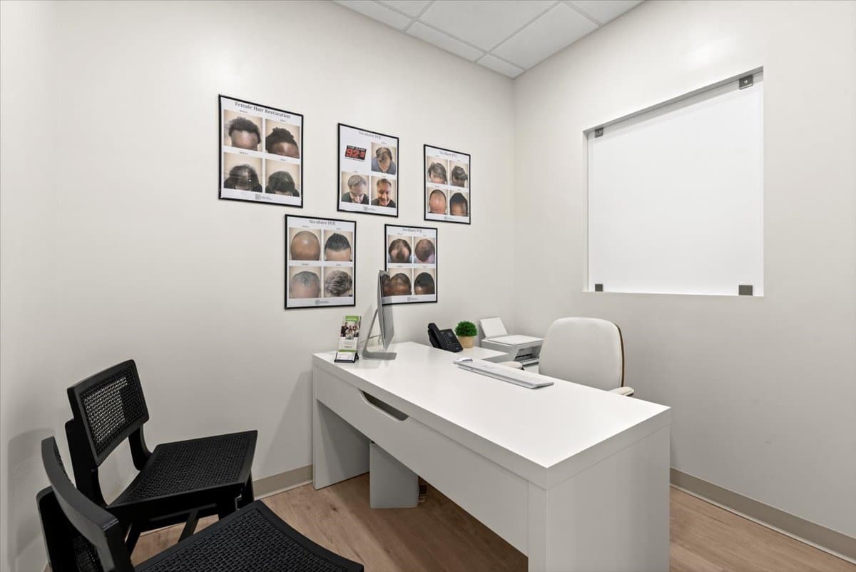 North-Atlanta-Hair-Restoration-Consultation-Room