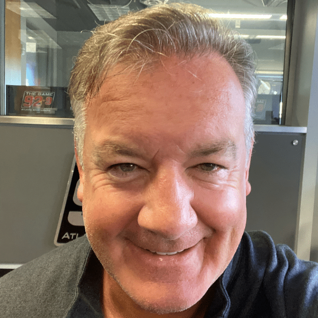 92.9-the-game-mike-bell-gets-a-hair-transplant
